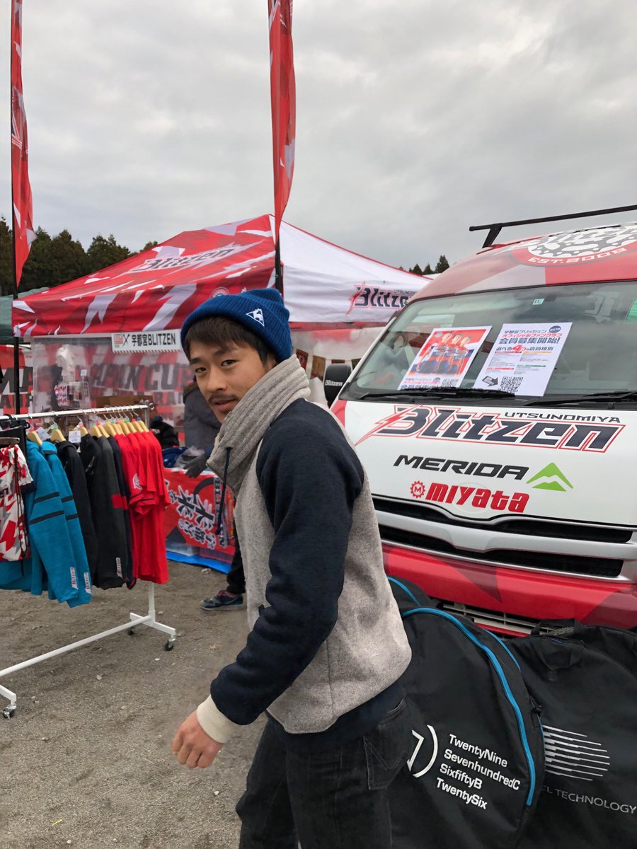 私服のアンドリュー貼っときますね。