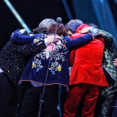 btsot7pictures's tweet photo. #ThankForStayingBTS #ThankYouBTS #BTS @BTS_twt #NewProfilePic https://t.co/IGwGHqUpmX