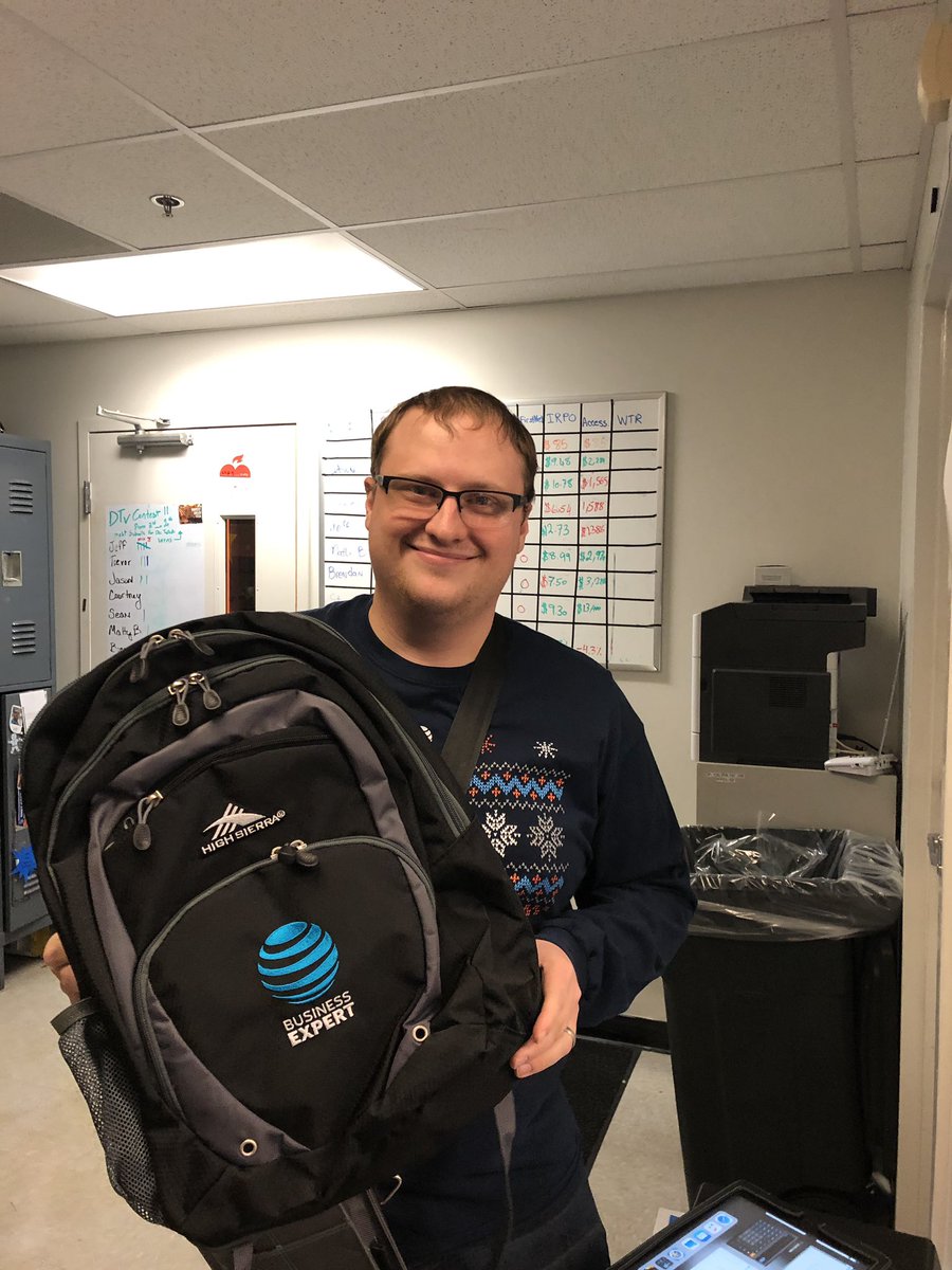 JenniferDeCe's tweet photo. Congratulations @JeffBjb292 for getting his Biz Expert backpack! Killing it! #OVMisback #allaboutbiz https://t.co/bpaGz180Zu