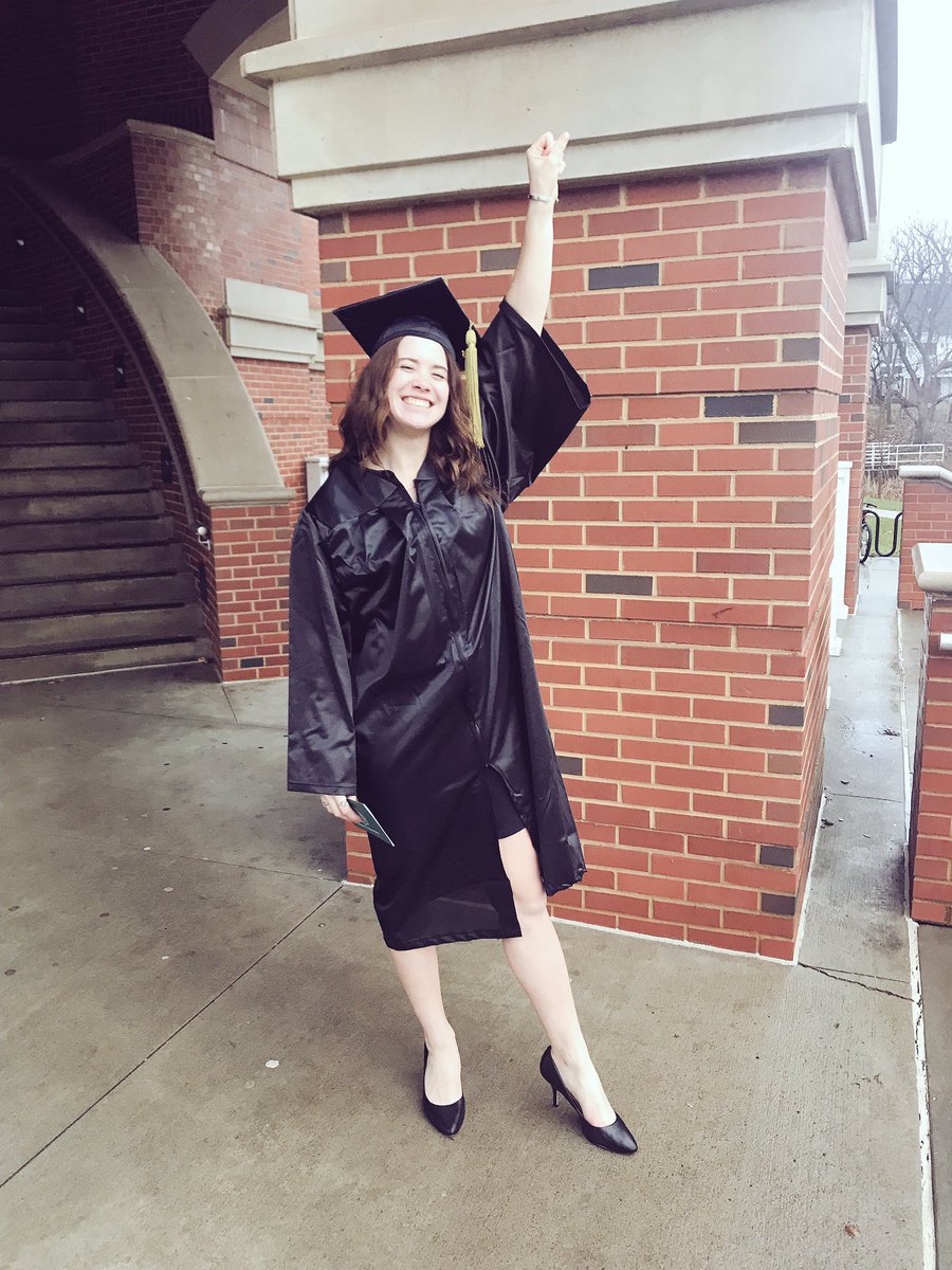 mac_rankin's tweet photo. Bobcat Alum 😻 https://t.co/e3L5thIrRY