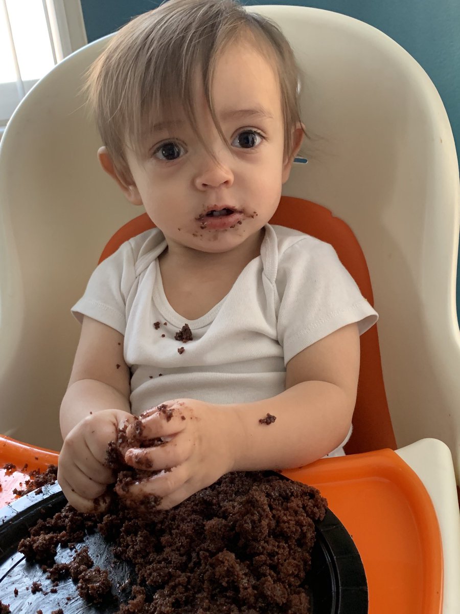 RepAngelaRomero's tweet photo. Celebrating my favorite #dembaby. #HappyBirthday #jack #jacksonelijah #oneyearsold #adorable #thoseeyes #wrappedaroundhisfinger https://t.co/cdlzX2OIuT