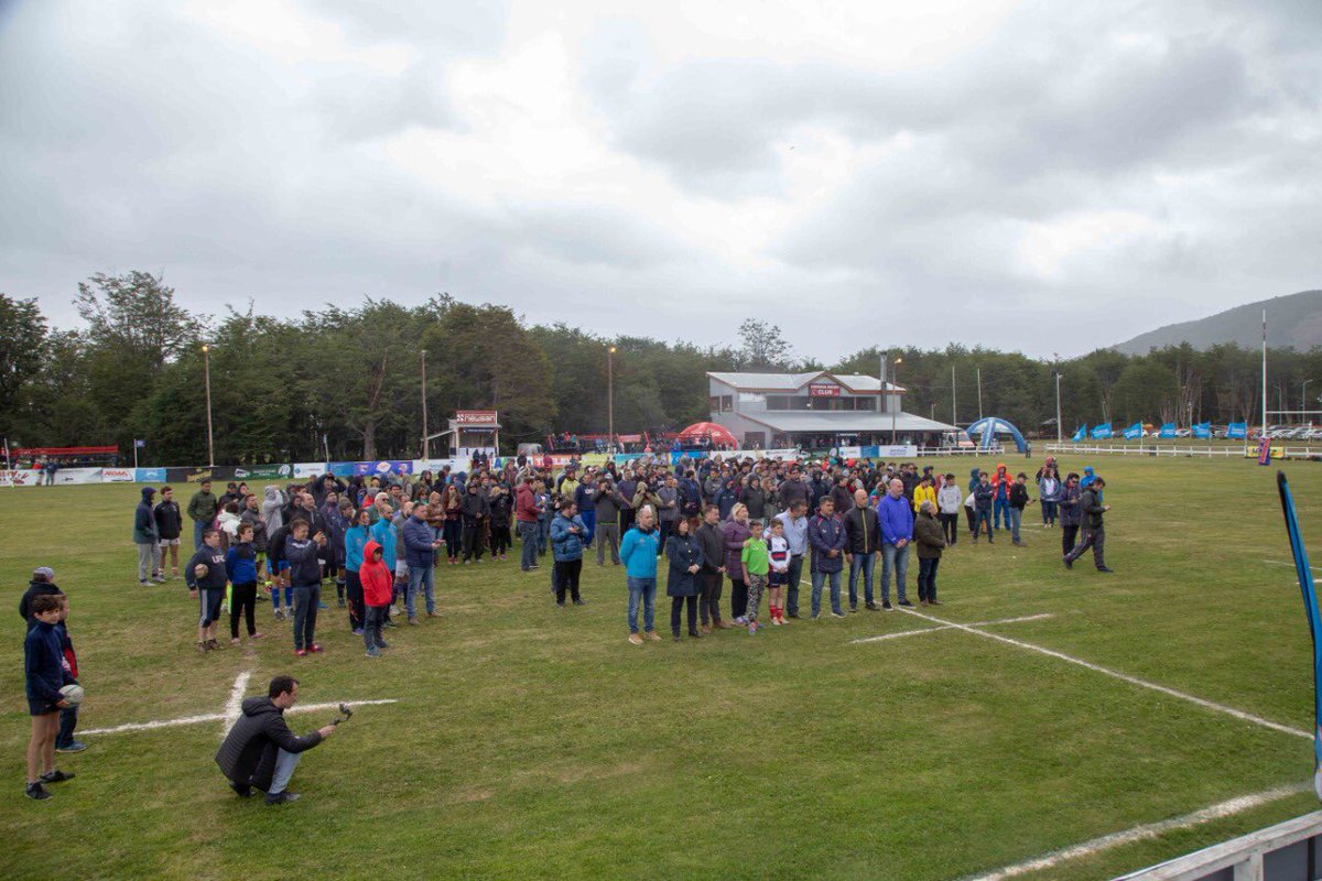 RosanaBertone's tweet photo. #SevenDelFinDelMundo en el Ushuaia Rugby Club https://t.co/Xk6Gb5fYUy