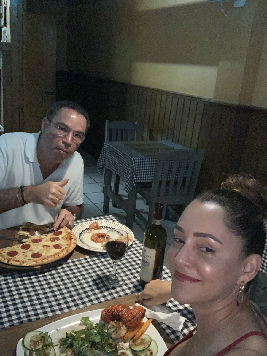 annmarievazja's tweet photo. My #Poomps love him! @darylvazmp #HappyBirthday again my LD! We eating at the best #ItalianRestaurant in #Jamaica right here in my #Portland! ππππβ€οΈππΌπ https://t.co/DoDAujCJM3