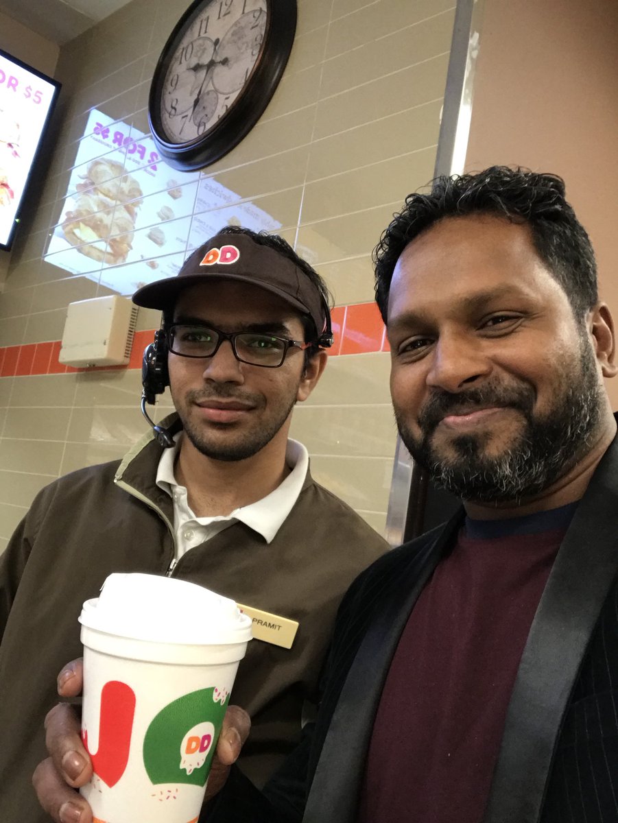 #IHXLightsUpDecember @RobHernIHX <a href="/czechowhat/">Bob Czechowicz</a> <a href="/Karingarrido2/">Karin Garrido</a>  thank you for great service deserving of a $20 tip!!!