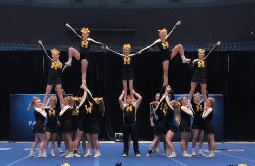 TigerMathChic's tweet photo. Other sports have opportunities to get the ball back &amp; turn things around. Not so with competitive cheer. They get 2 minutes 30 seconds to hit all of their skills with perfection. Some days it doesn’t happen. I’m so proud of these kids. They have worked so hard. @hernando_cheer https://t.co/XhTb7uyU8G