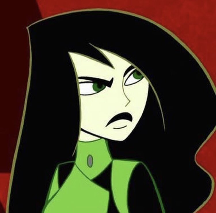 wandersluht's tweet photo. so i obviously had a type when i was younger...my emo phase really was just me not realizing i wanted to date these girls instead of be them wasn’t it? https://t.co/ZG9wlIAnbn
