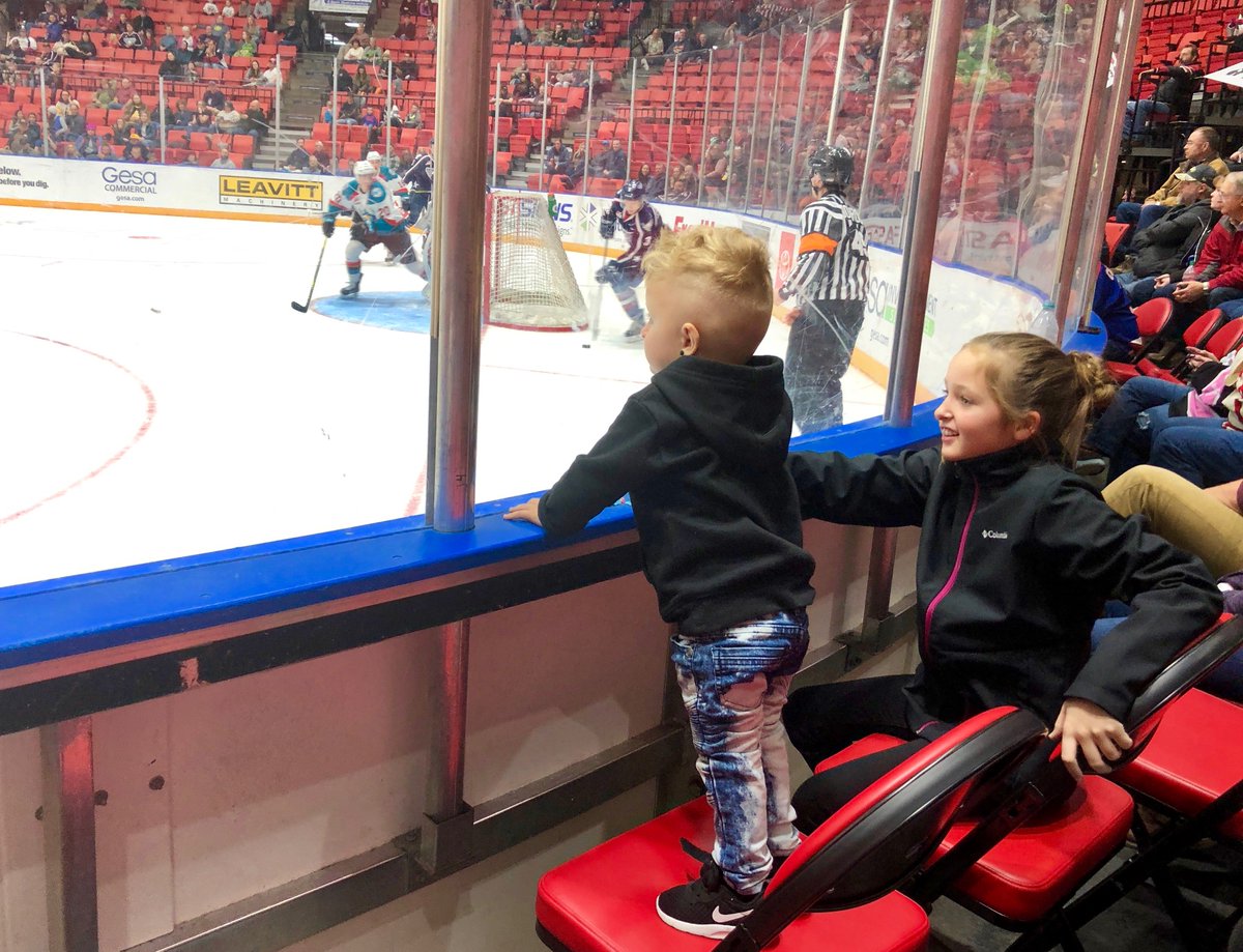 MrHlow's tweet photo. Major's first @TCAmericans game! #GoAms #AmsNation https://t.co/lEFXpxi3V2