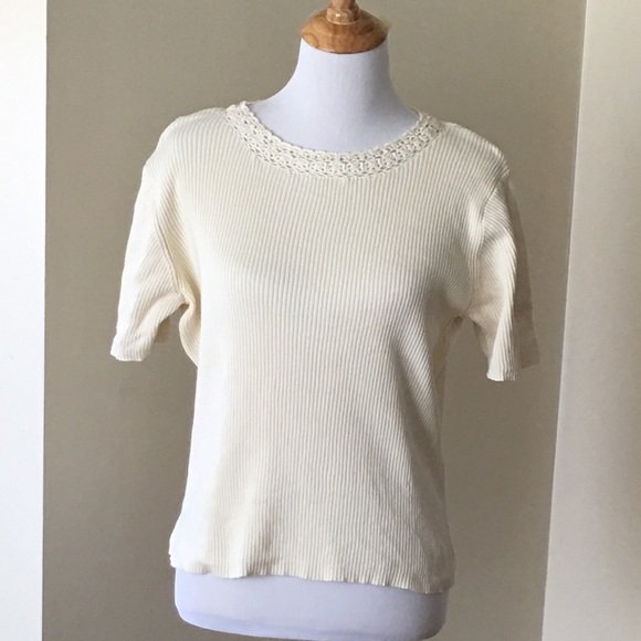 wardrobechanges's tweet image. So good I had to share! Check out all the items I'm loving on @Poshmarkapp #poshmark #fashion #style #shopmycloset #2bbebe #sagharbor #anntaylor: bnc.lt/focc/ybLXKg5XpS