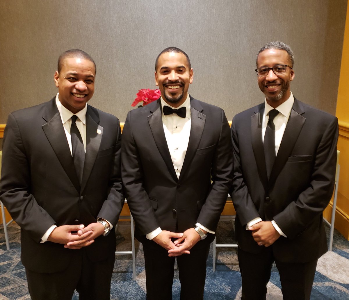 willjawando's tweet photo. Holiday party DMV style! So proud to know these great public servants! Thanks for visiting Montgomery County! #DC #MD #VA #ProgressOpportunityTogether #MoCoPromise #WeRiseTogether #TheFutureIsNow https://t.co/qFxkaz09Jv