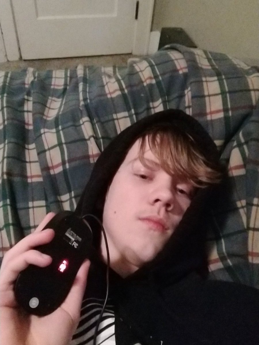 RealDiamondDev's tweet image. Getting tired. Still managing to stay first place in #HotChocolateSimulator