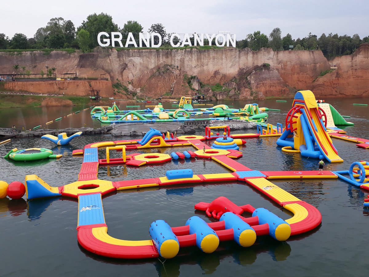 mai_guide's tweet photo. Take the family out for a wet and wild day at Grand Canyon Water Park, Chiang Mai! #waterslide #cmfg #chiangmaifamilyguide #chaingmai #kids #adventure #funinthesun https://t.co/qp9jzXv5B5