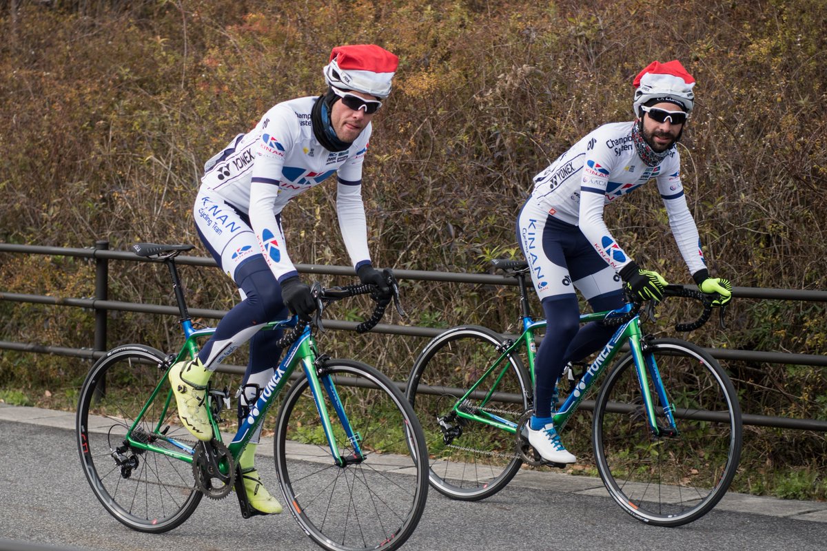 この手のイベントでは選手を応援するときっちり反応してくれます。