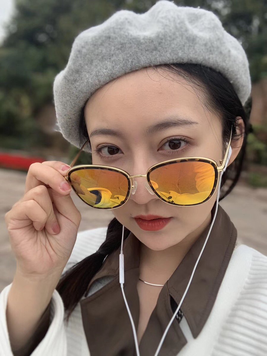 ddm_1996's tweet photo. 岳麓书院确实是很美丽的，中国文化之瑰宝啊！#ddm_1996 #嘟嘟妹1996 #Dominatrix #Domination #Dominant #Submissive #LesbianSubmissive #女王樣 #女奴隸 #奴隸 https://t.co/k76CjkInzY