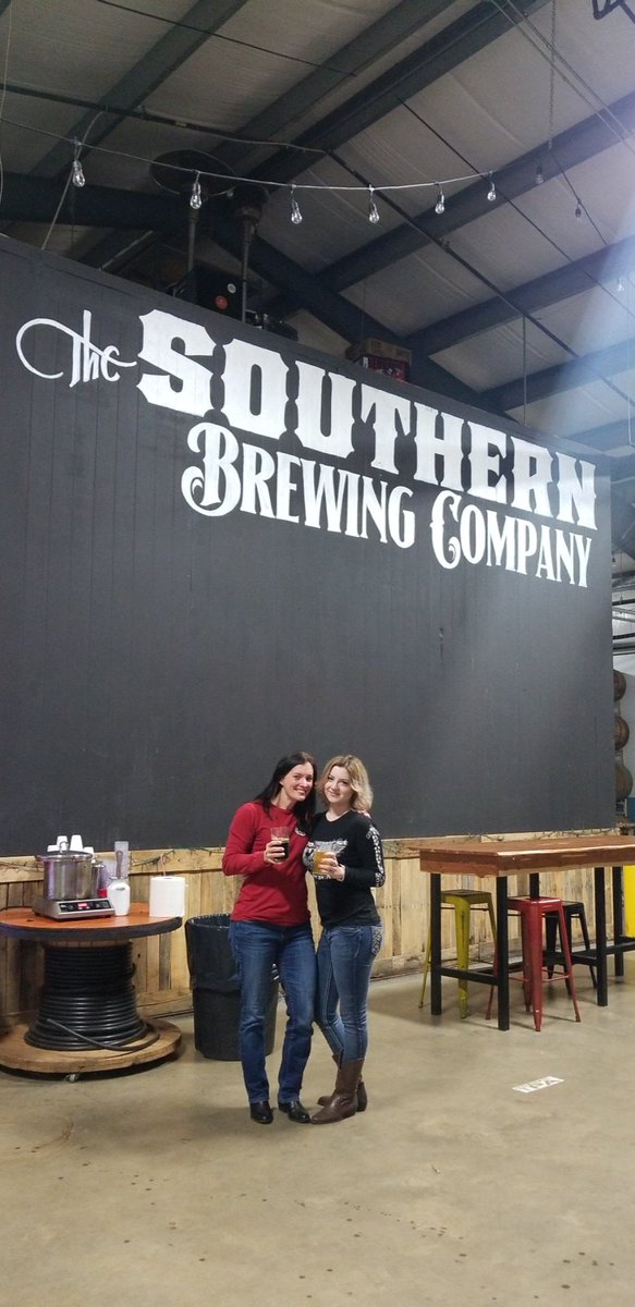 FierceRed22's tweet photo. AthensPets Volunteer Appreciation Party @southernbrewco https://t.co/Xs7maxATyf