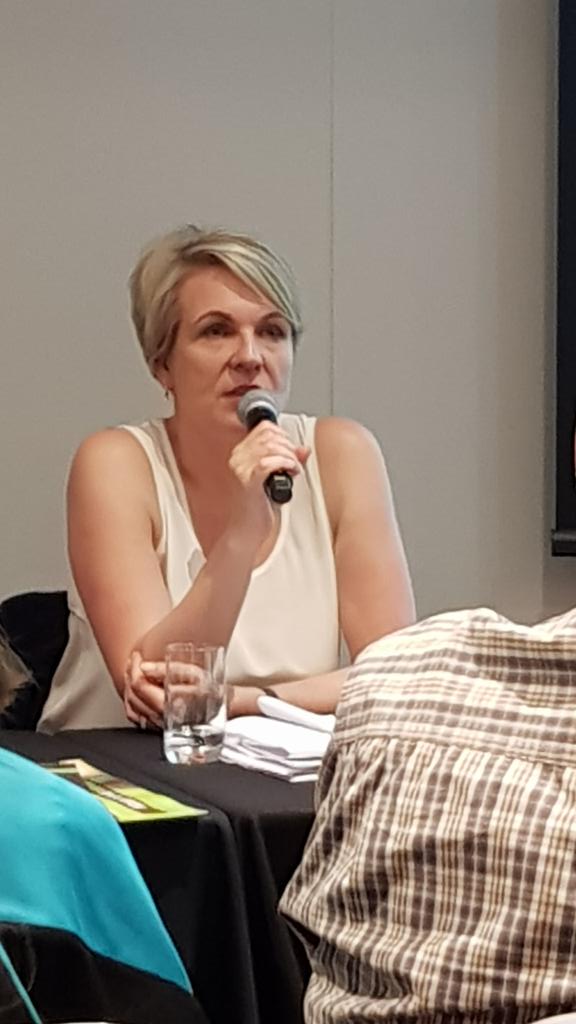 ozkiwi2001's tweet photo. Shadow Min of Education @tanya_plibersek speaking about education funding at an @AustralianLabor Conf #Fringe event.
#auspol #LaborConf #Labconf18 #AusUnions #ChangetheGovt #Election2019 #FairGoMate https://t.co/82pwJIO34O