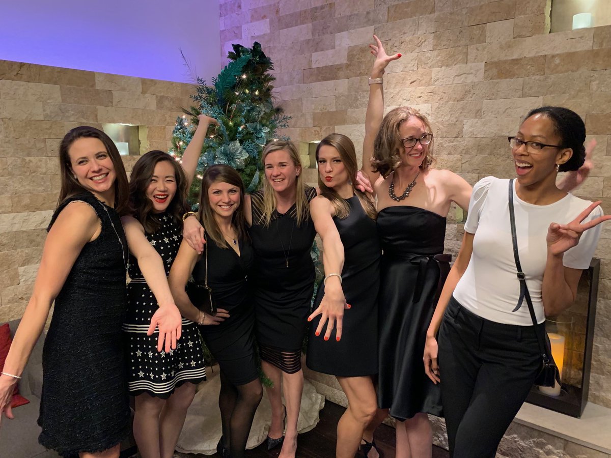 #ILookLikeASurgeon Happy Holidays from U of M!!