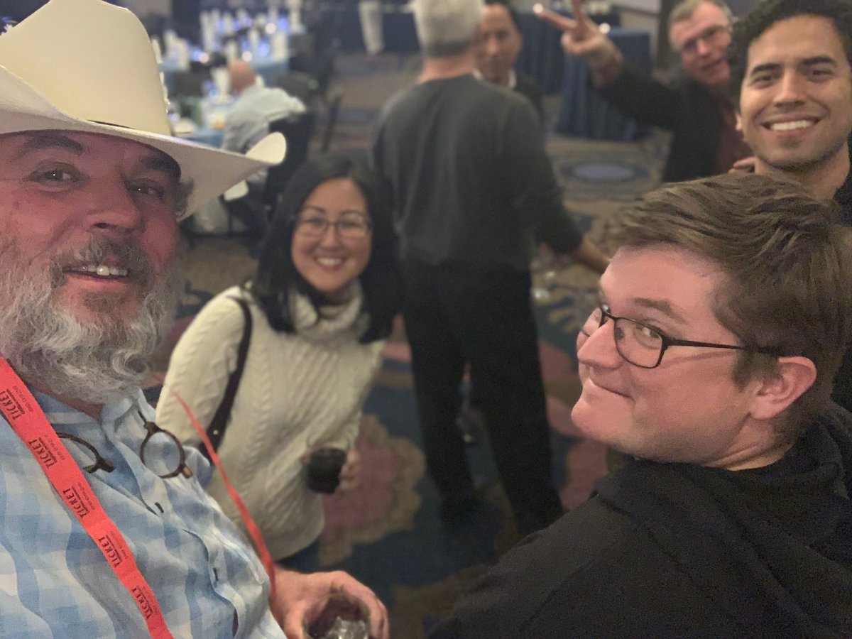 carolkimSD's tweet image. This was an amazing day for our labor movement—the inimitable Angie Wei joins @GavinNewsom’s cabinet; Todd Walters is elected president of @UFCW135 in San Diego, and we got to celebrate the successful resolution of the #MarriottStrike. 

My heart is full. #OneUnion #1u ❤️