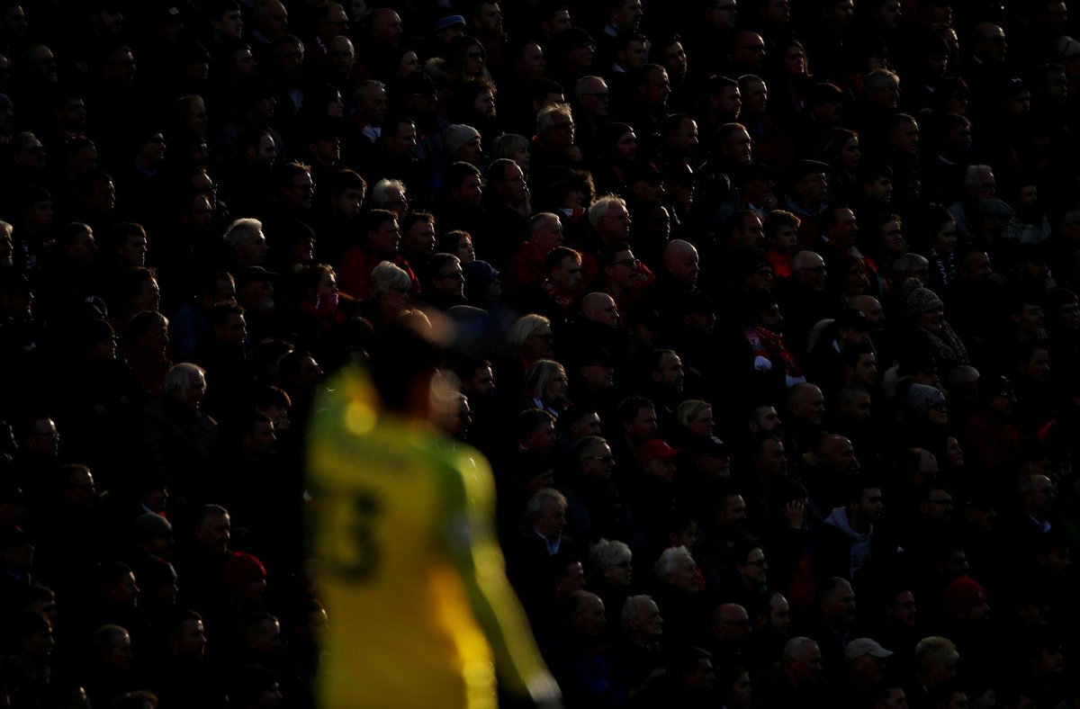 Liverpool haven’t conceded more than once in any of their last 19 #PL matches
#LIVMUN