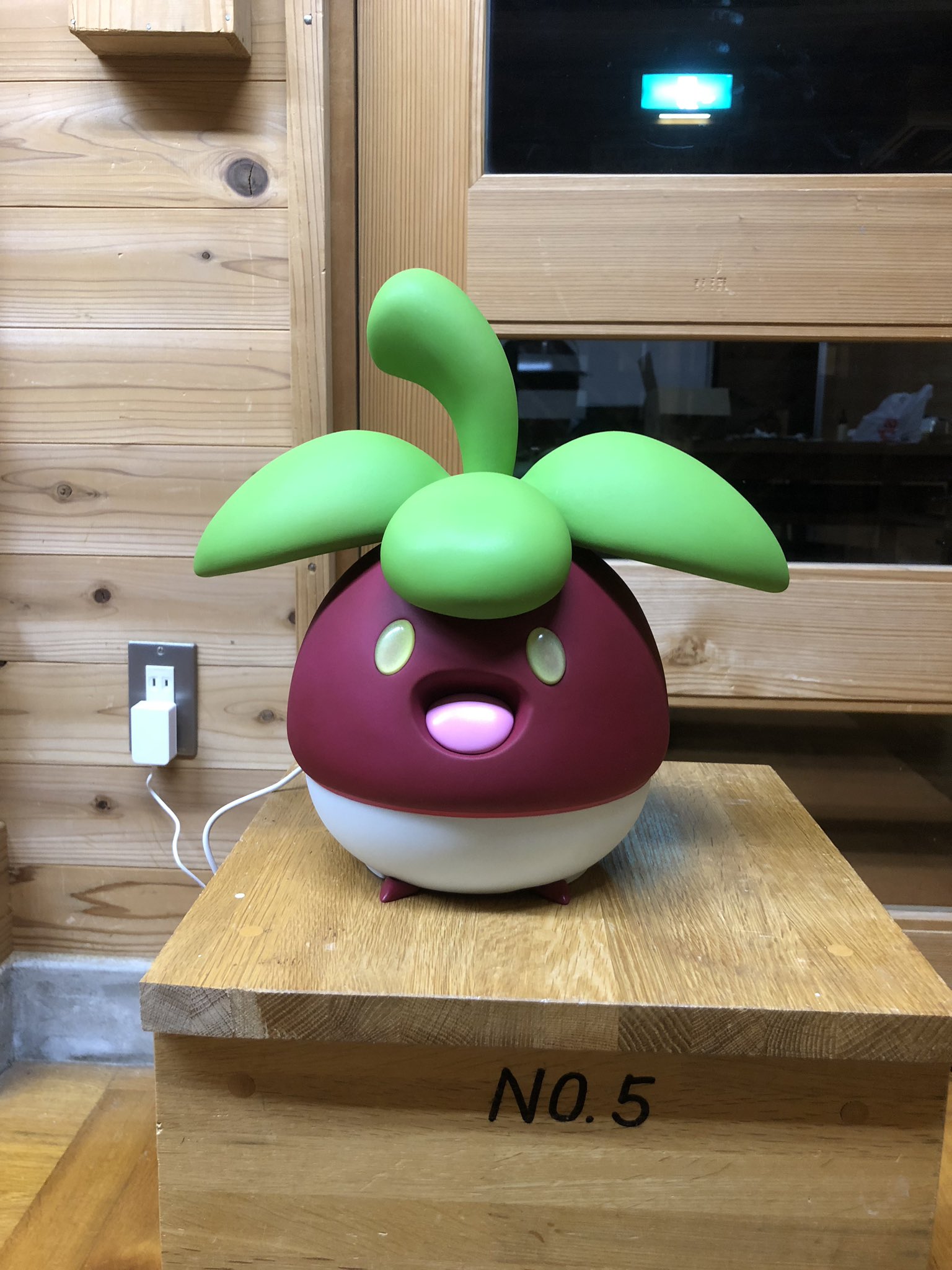 ねんどよしりん Youtubeで造形動画公開中 ポケモン召喚 これがこうなってこうじゃ アマカジアロマディフューザーはこんな感じで作りました T Co Lnenxjponb Twitter