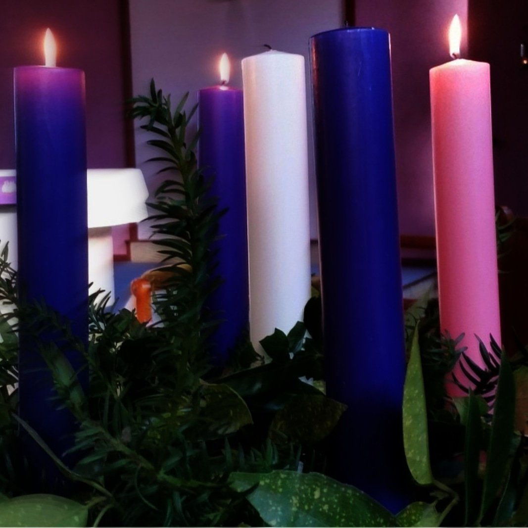 catholicmumm's tweet photo. Entrance Antiphon
Phil 4: 4-5
#Rejoice in the Lord always; again I say, rejoice.
Indeed, the Lord is near.#Adventthree #catholic #thirdsundayofadvent https://t.co/GX6Z6Xkgco