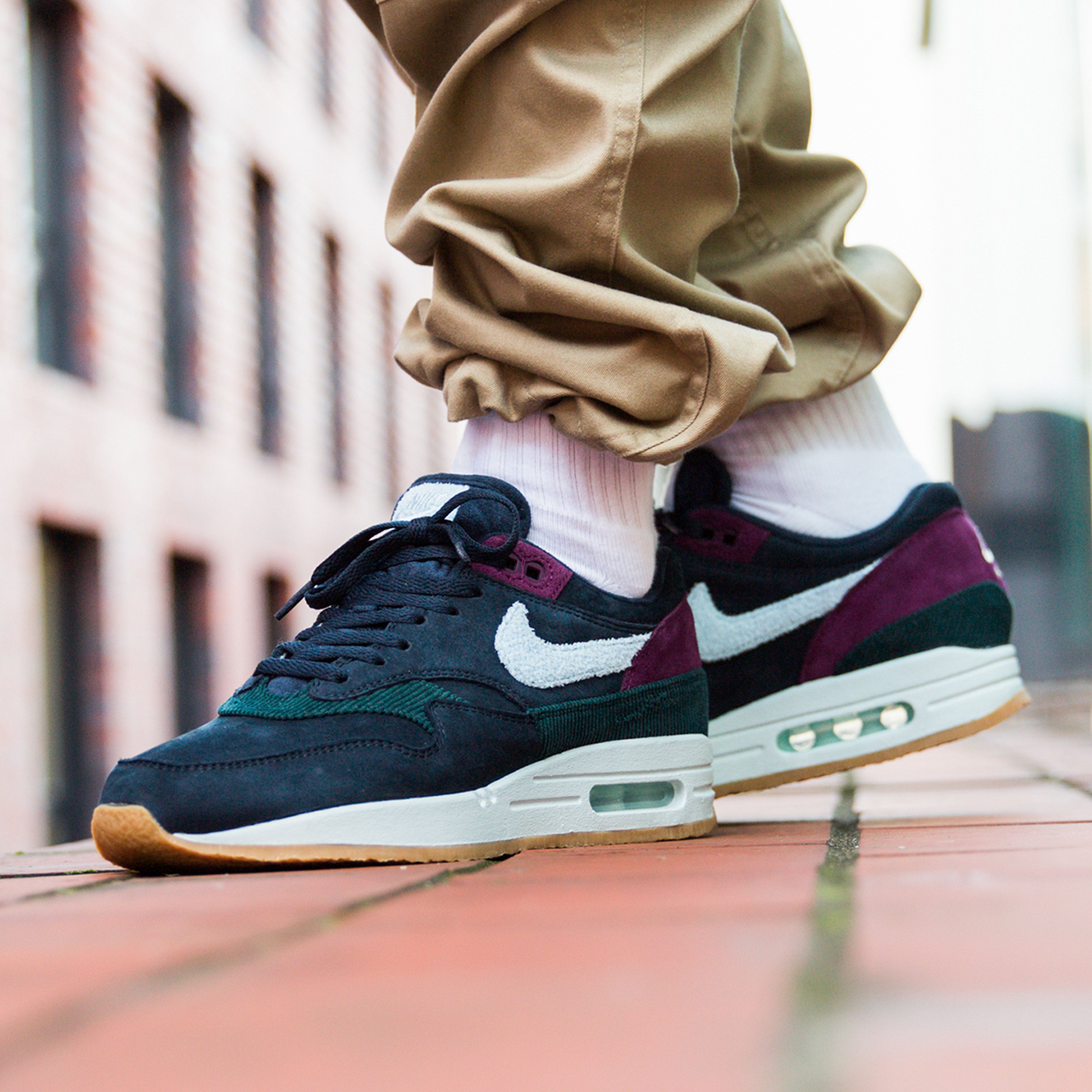 Air max crepe sole deals