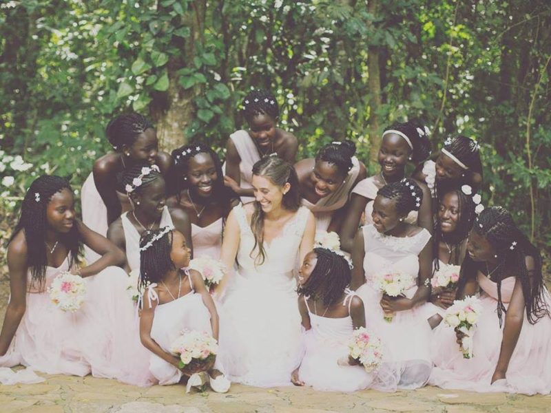 Pathfindda's tweet image. #PFLifeStyle 

23-Year-Old Adopts 13 Daughters Before Getting Married, Then Introduces Them to New ‘Dad’

Read FULL STORY here : pathfinddar.blogspot.com/2018/12/23-yea…