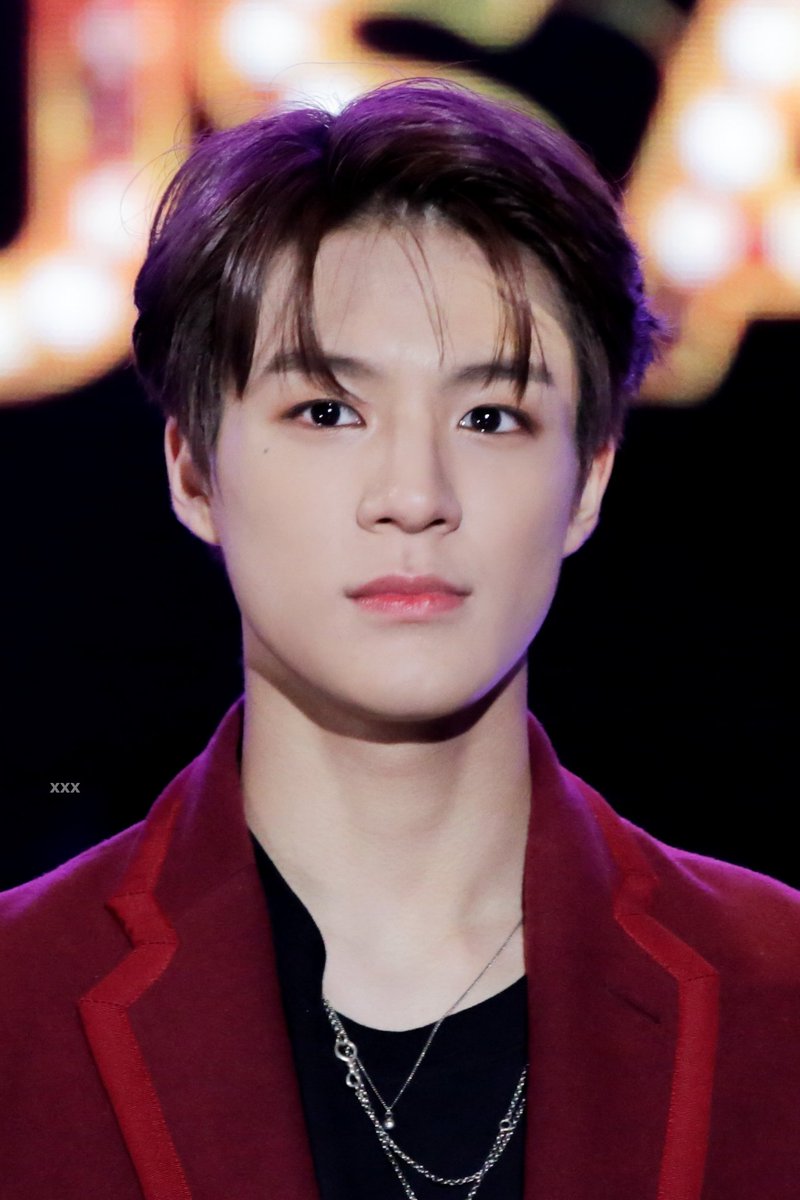 jeno pics 👑 tweet media