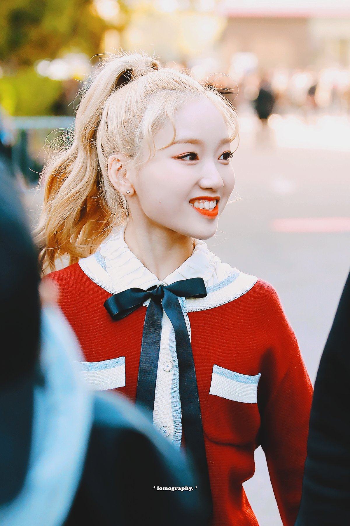 Duhm5ggVAAMgLrf.jpg:orig