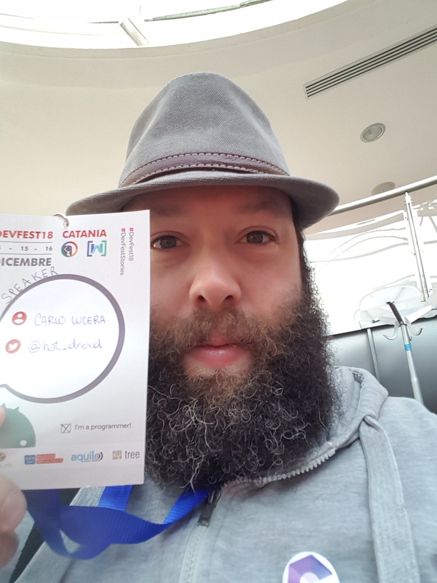 hat_droid's tweet photo. #DevFest18 @gdgcatania https://t.co/w0hPHGpSHg