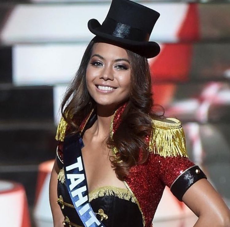 MissFranceO's tweet photo. Félicitations à Vaimalama Chaves élue #MissFrance2019 à @lillefrance ! La jeune femme de 24 ans élue 20 ans après @MarevaGalanter rend fiers les Tahitiens ! 👑 #MissTahiti https://t.co/CJBtgwpi5p