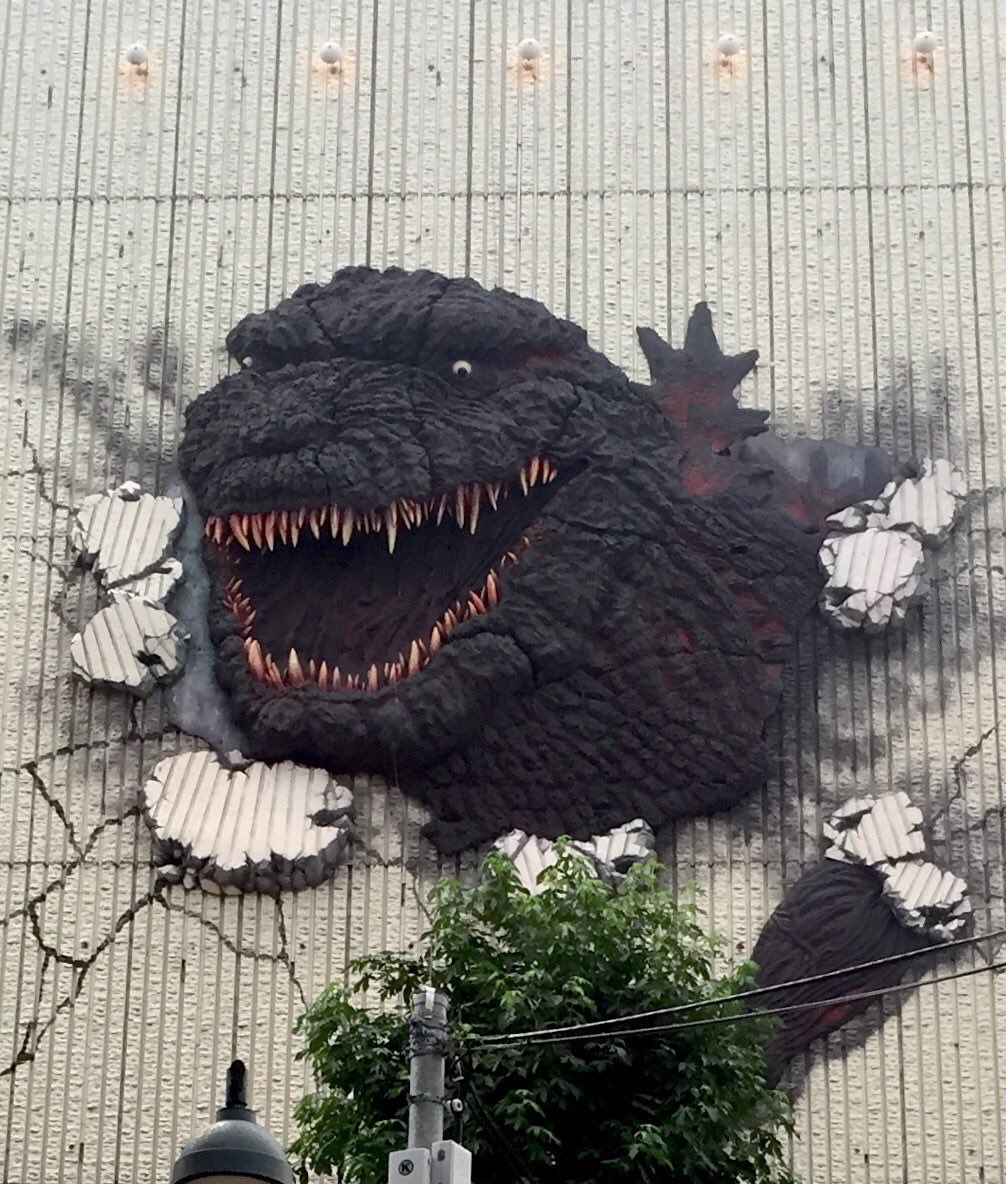 情景師アラーキー 荒木さとし シン ゴジラ 16年の映画公開時 東京 渋谷パルコ の壁面には 解体が決まっていたので大胆にヒビや汚し塗装まで施して展示されていたシンゴジラリレーフ この状態でかつての渋谷パルコのジオラマを作りたい 情景師アラーキー 荒木さとし シン ゴジラ 16年の映画公開時 東京 渋谷パルコ の壁面には 解体が決まっていたので大胆にヒビや汚し塗装まで施して展示されていたシンゴジラリレーフ この状態でかつての渋谷パルコのジオラマを作りたい