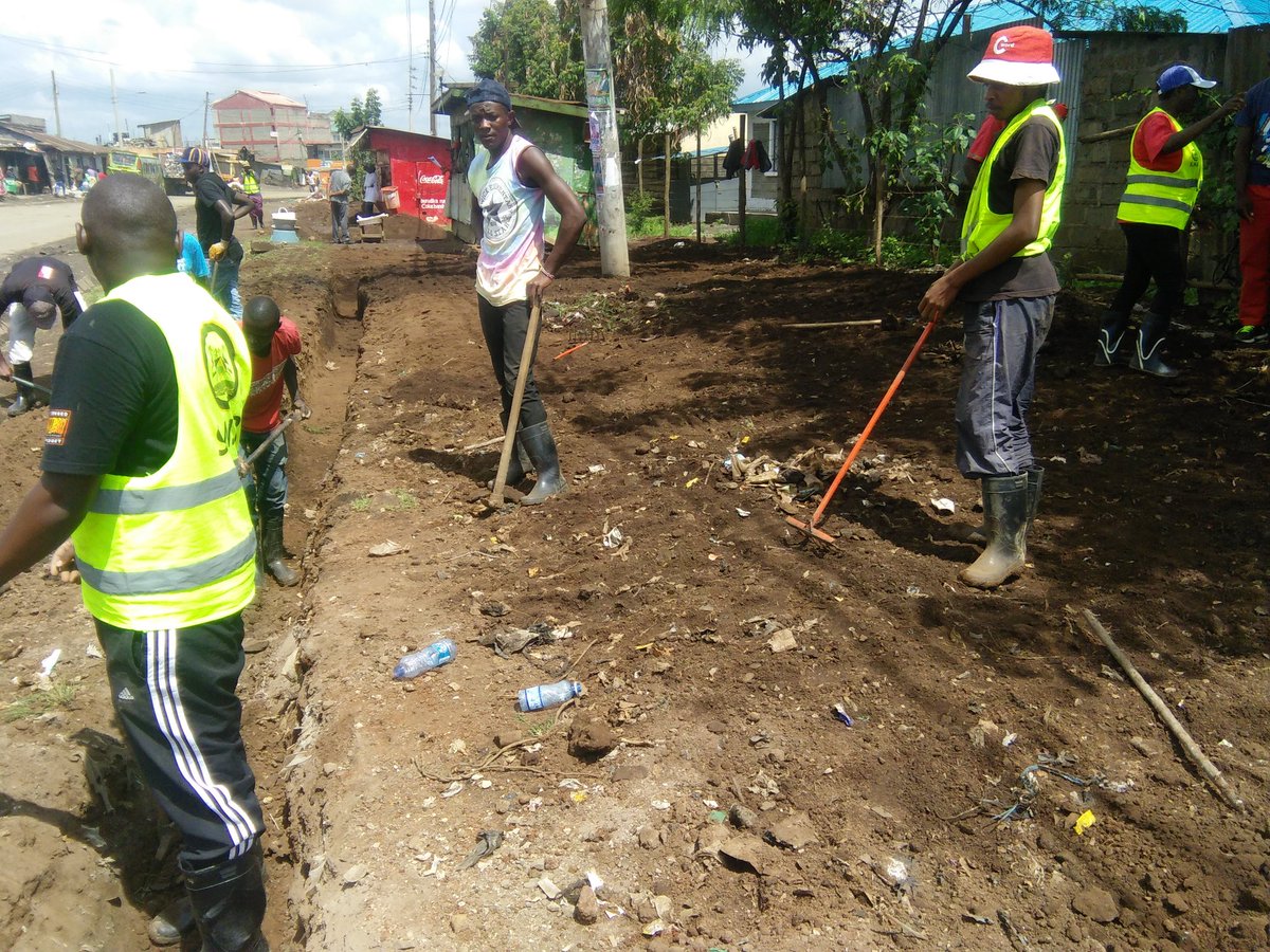 Continuous improvement of open public spaces to clean and safe in our neighbourhood. <a href="/kayolemtaasafi/">kayolemtaasafi</a> <a href="/PSN_Nairobi/">Public Space Network</a> @CambStreetScene <a href="/ntvkenya/">NTV Kenya</a>
