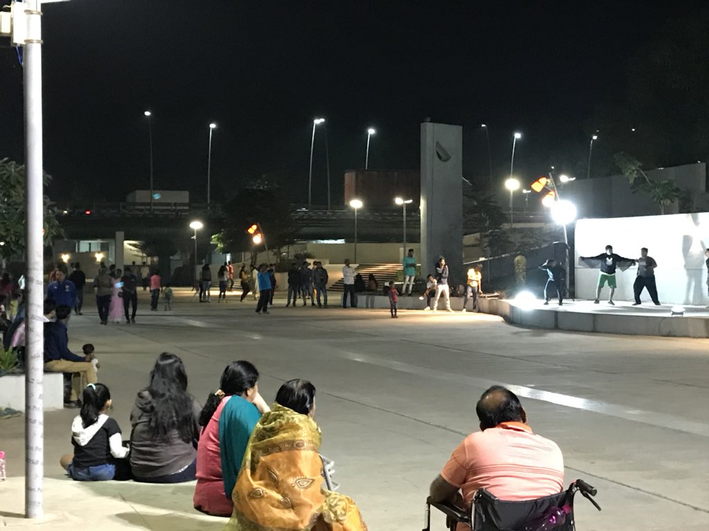 naukarshah's tweet photo. An attempt at developing #DamanGanga #Riverfront into a participatory cultural and creative arena. Once the entire stretch is completed it will provide an amazing space for morning fitness and evening activities. #SilvassaIsUpgrading https://t.co/E8ixOuQOJi
