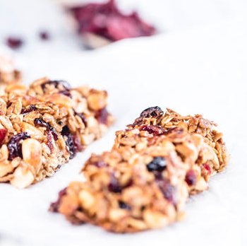 P2GConsulting's tweet photo. #Organized365 349/365
Prep for Holiday/Winter Travel with Healthy Snacks
Snacks prepared at home help keep energy levels high and crabbiness low. Make healthy choices based on your mode of travel: car, bike, plane...   Bonus: they are good for your wallet too! https://t.co/asZuMlhfpY