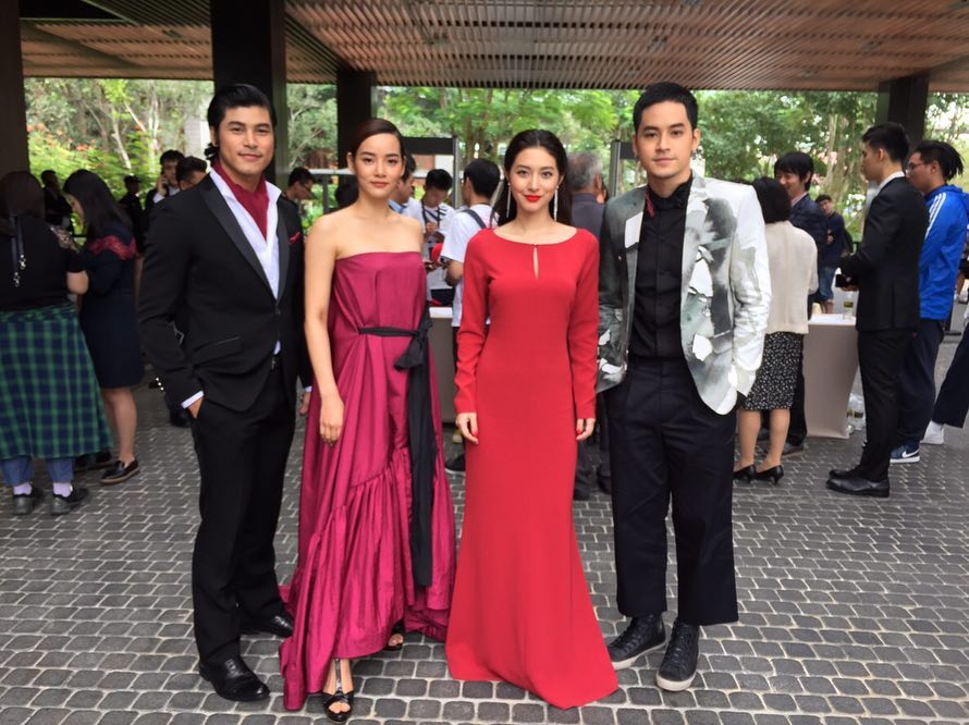 MewNitthaLove's tweet photo. #HIFF #mewnittha #kaojirayu_9 #wawwa_nc #iam_chudjane  #hainaninternationalfilmfestival2018 https://t.co/tuAMhd5piR