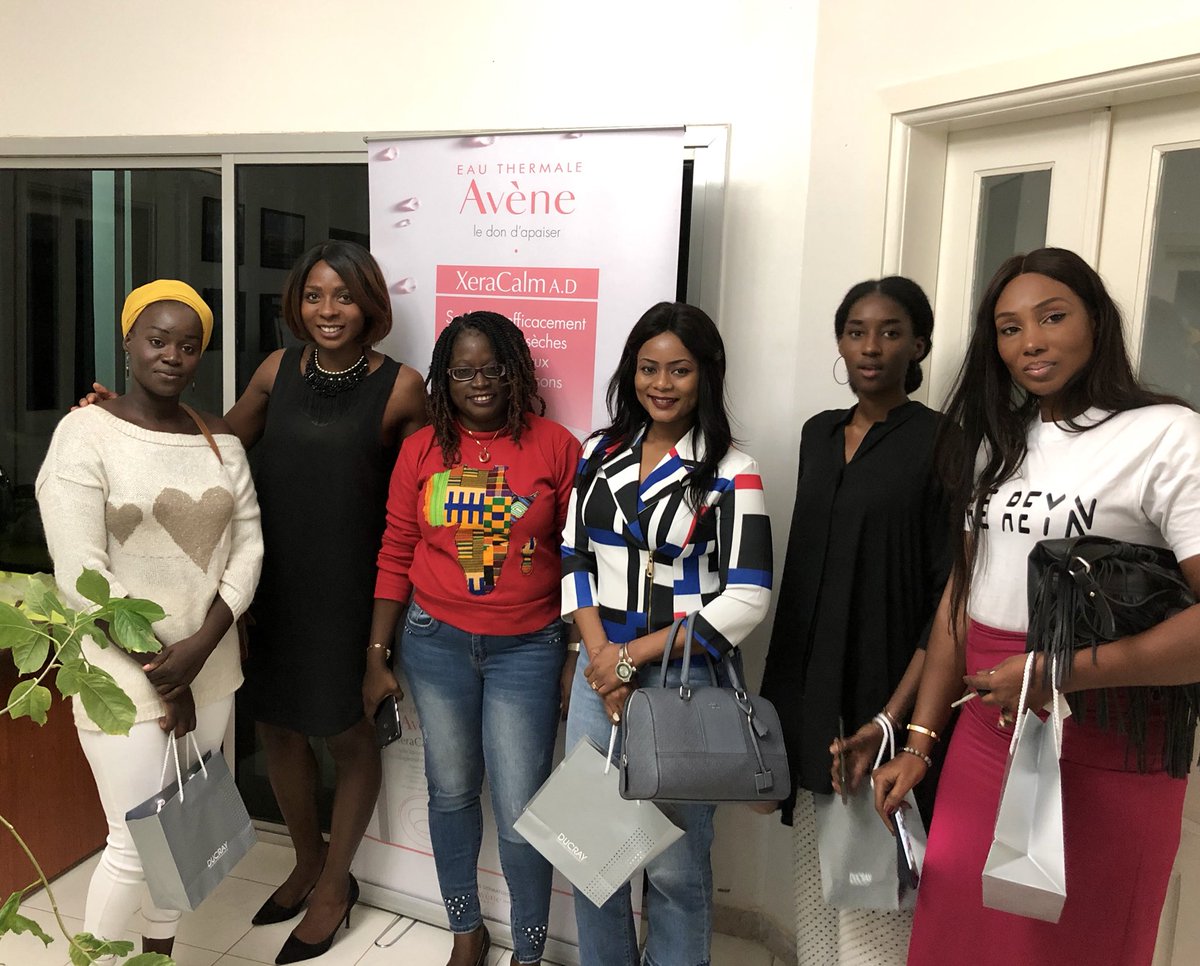 MyaBeye's tweet photo. Vous avez des problèmes de peau ? Sèche ? Grasse? Mixtes? Bientôt la solution
En attendant formidable meetup avec le club Derma-beauty Dakar
#dermabeauty #jemoccupebiendemapeau https://t.co/iz1Oxoq1tZ