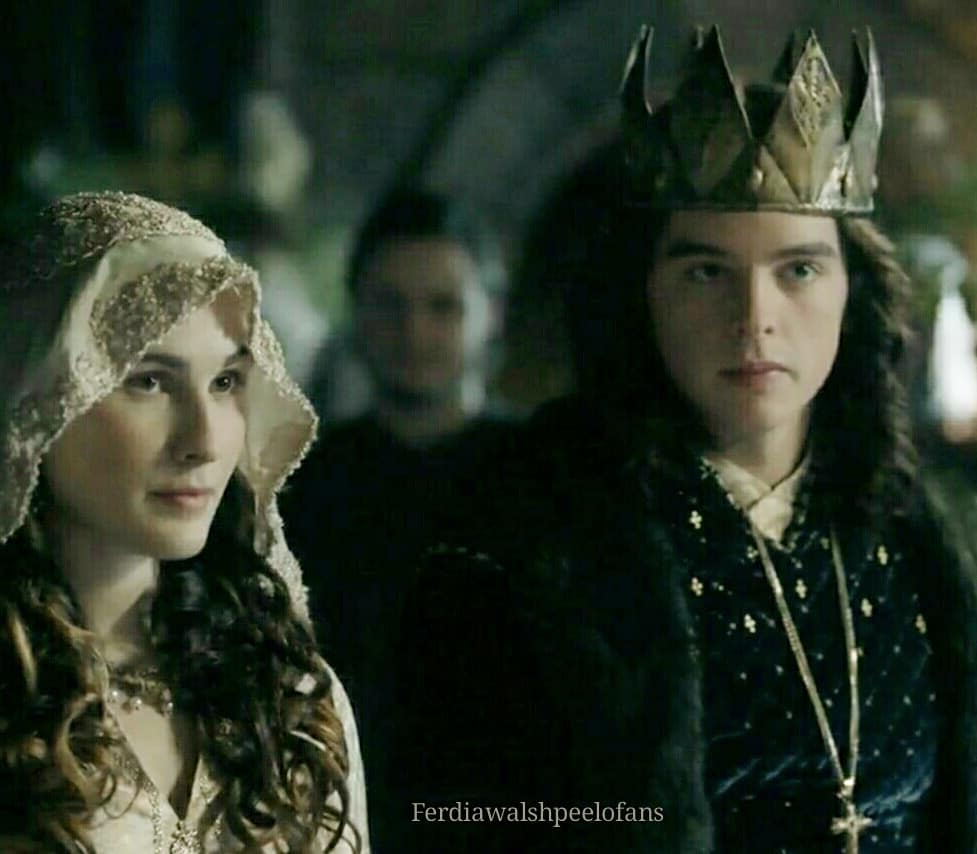ferdiawpfans's tweet photo. Vikings 5x13 "A new God" - The Royal wedding 👑
#FerdiaWalshPeelo #Alfredthegreat #Elsewith #Vikings #Vikings5B #TeamSaxons https://t.co/rwgml4Bvs4