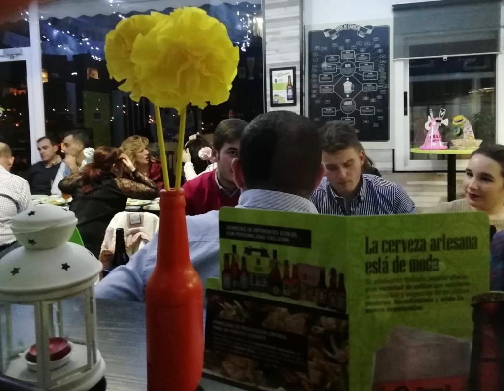 ¿Te reunes con amigos o tu empresa? Creamos tu evento único. Infórmate de nuestros menús. 953 04 00 00 - 650 683 560 - info@tierradefrontera.es

#TierradeFrontera #CervezaArtesana #Jaen