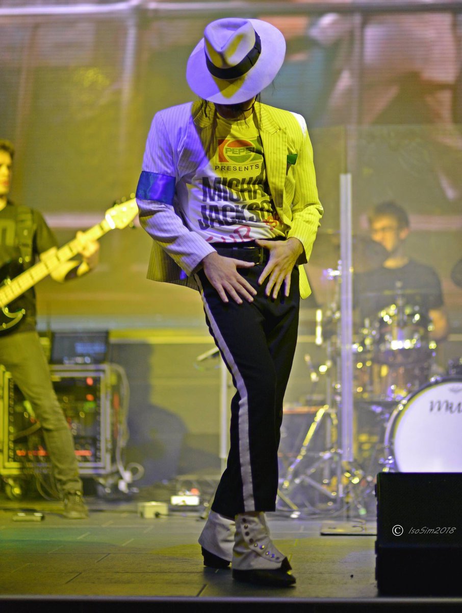 IsoSim2016's tweet photo. You've been hit by
You've been hit by
A smooth criminal...
#MichaelJackson #tributeband #onstage #performance #performer #vocalist #MJ #musicphotography #nikonphotography #fullframe #SigmaLensSeason #sigmaphoto #sigma85mm https://t.co/YA5KSPjDiC