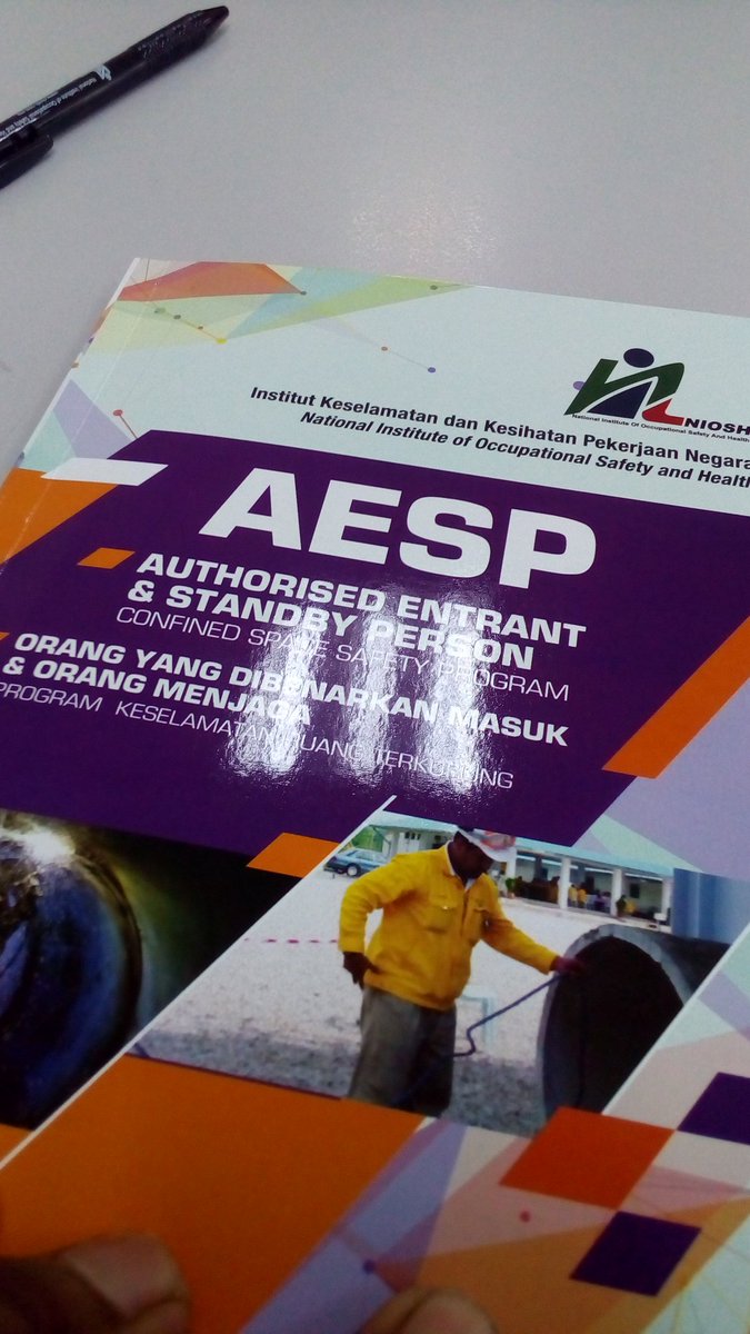 Az__mi3r95's tweet photo. Abg da ada confine space. Tunggu siap kad je. Hahaha
#NioshBangi https://t.co/M4pDJHnmx1