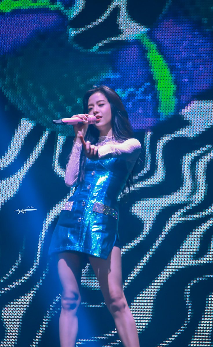 xiaobaii_'s tweet photo. #BLACKPINK #JISOO #블랙핑크 #지수 수야 보고 싶다 jisooaaaaaaaa miss u so much everyday everynight what i should do https://t.co/w6IcjbrgbP
