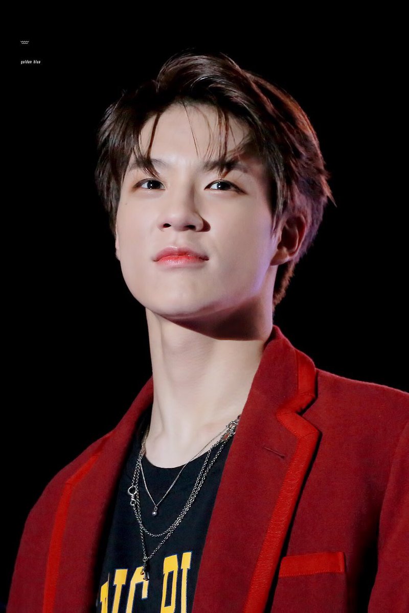jeno pics 👑 tweet media