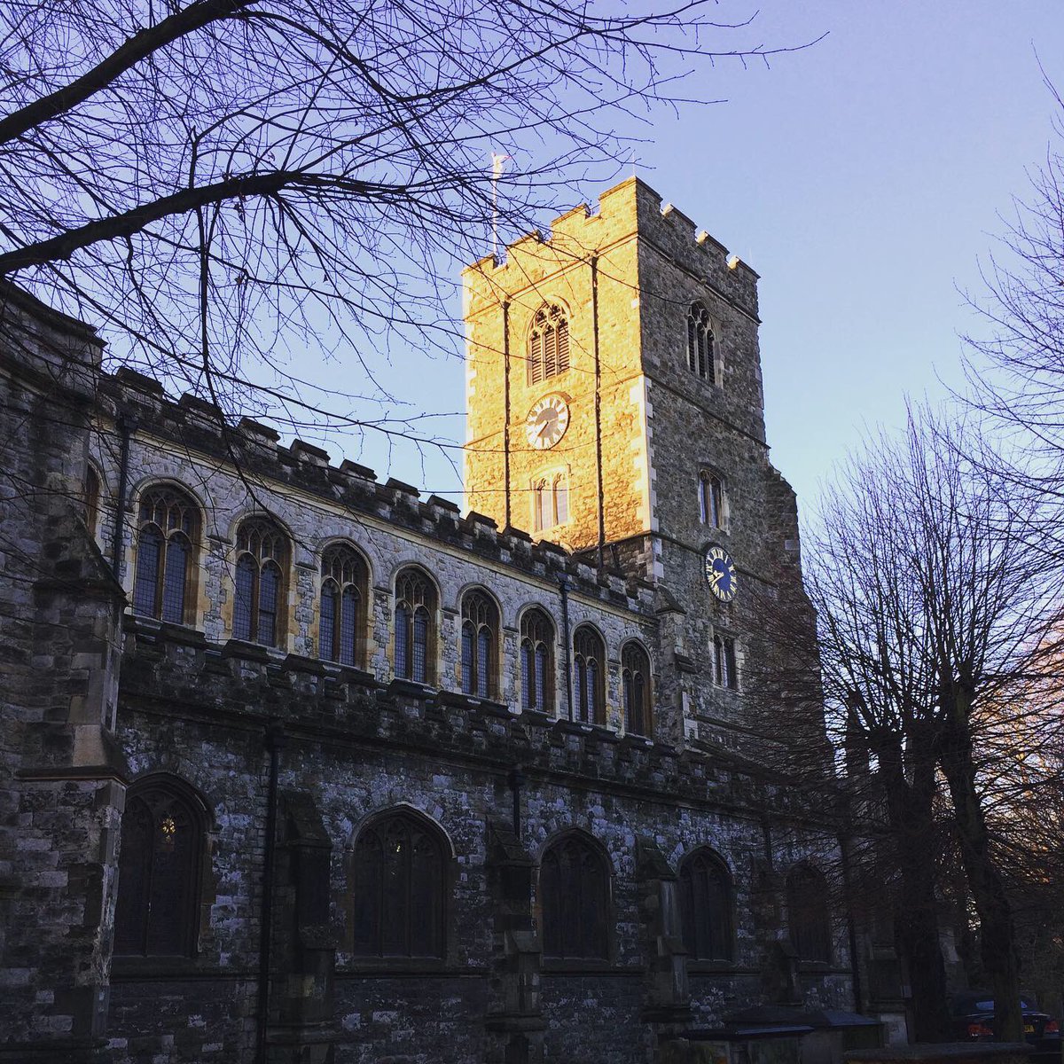 Late nights and early mornings make for great singing <a href="/ASFchoir/">AllSaintsFulhamChoir</a> #amiright 😏😏