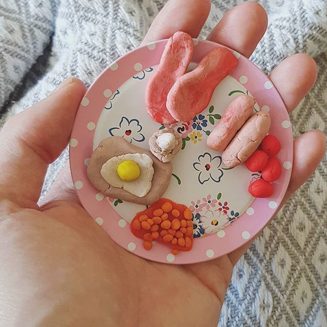 ckdnat's tweet photo. Breakfast in bed 😁🤔 https://t.co/7GTtsGtum0