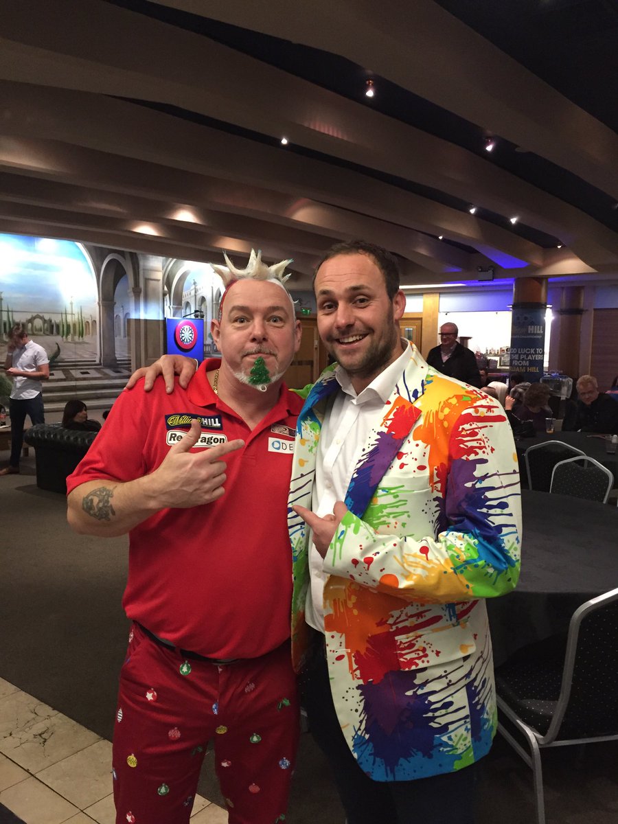 Wishing <a href="/snakebitewright/">Peter Wright</a> the very best in his round 2 match against Toni Alcinas tonight in the darts world championship at the Ally Pally