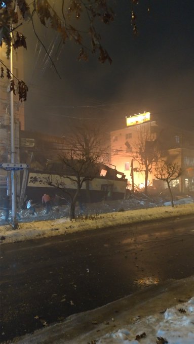 火事 札幌市豊平区平岸3条8丁目で爆発音をともなう火災 居酒屋ガス爆発 まとめダネ 火事 札幌市豊平区平岸3条8丁目で爆発音をともなう火災 居酒屋ガス爆発 まとめダネ