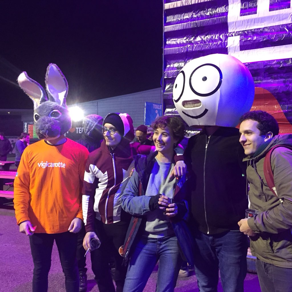 Samleconducteur's tweet photo. Ce week-end, Sam était à #Montpellier avec @funradio_fr pour @ILTEurope ! Mission : que tout le monde rentre en sécurité à la fin de la soirée 😇 #RespectSam #celuiquiconduitcestceluiquineboitpas #Vigicarotte #ILT2018 #ILoveTechno https://t.co/L47XNpuWYy
