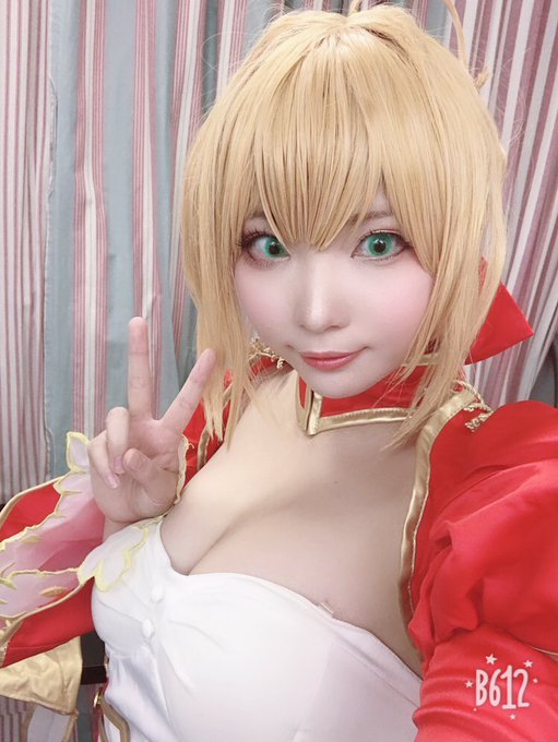 コスプレイヤーイズ氏のTwitter画像39