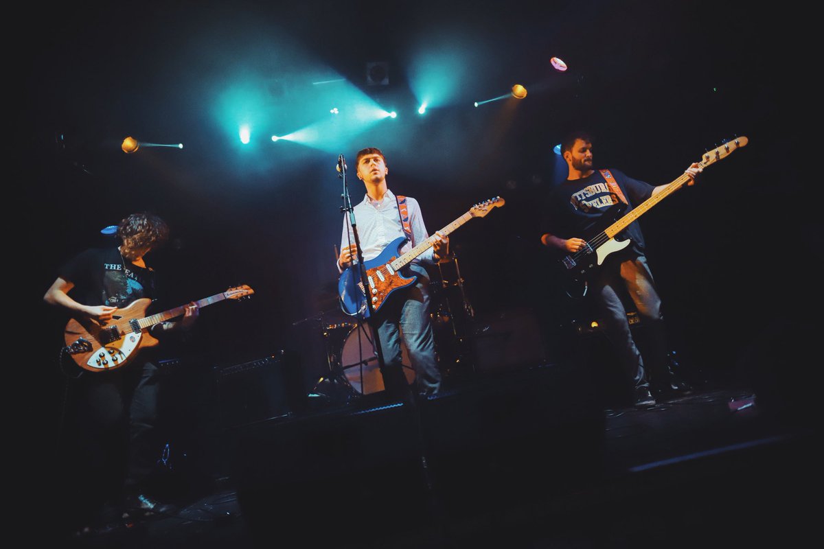 HoneyArcade's tweet photo. The years coming to an end and it’s been a good one! Who’s excited for the last gig of this year?! https://t.co/EwiFsHZdPW