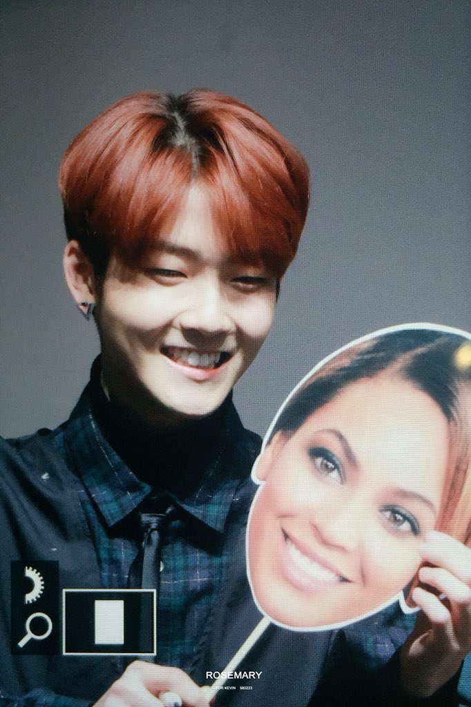 ROSEMARY0223_'s tweet photo. 181215 여의도 팬싸

ㅋㅋㅋㅋㅋㅋㅋㅋ

#더보이즈 #THEBOYZ 
#KEVIN #케빈 #문형서 https://t.co/FQDgZCnhRO